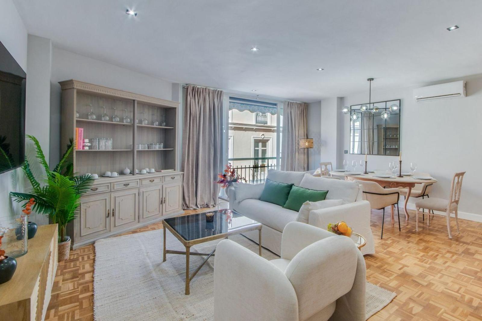 Cervantes Luxury Apartment Málaga Eksteriør bilde